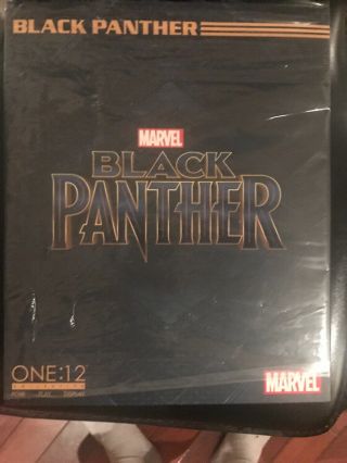 Mezco One:12 Collective Marvel Black Panther 1/12 Scale 6 " Action Figure In Hand