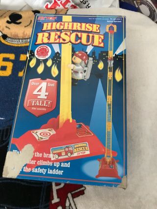 Vintage Dah Yang Toys Highrise Rescue Climbing Fire Fighter Retail Box