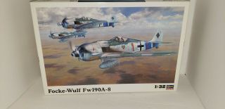 Hasegawa Focke Wulf Fw190a - 8 Luftwaffe Fighter 1/32 Model Plane Kit St21 08071