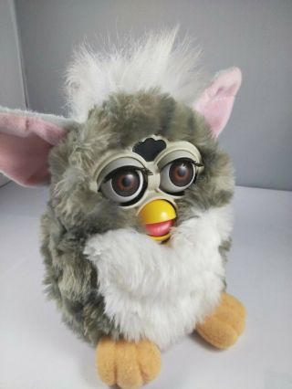 Furby 70 - 800 1998 Tiger Electronics White Belly Pink Ears Brown Eyes