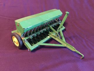 Vintage Ertl John Deere Farm Toy Grain Drill Diecast 1/16 Scale