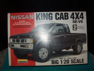 Nissan King Cab 4 X 4 Se - V6 " Big 1/20 Scale Model By Lindberg Please Read Listin