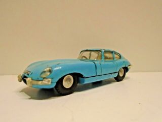 Triang Spot On - Jaguar Xk - E Type Number 217 In - Blue