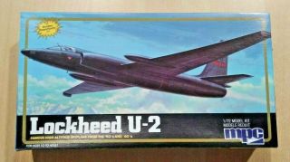 44 - 4311 Mpc 1/72nd Scale Lockheed U2 Dragon Lady Plastic Model Kit