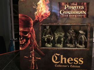 Disney Pirates Of The Caribbean Chess Set
