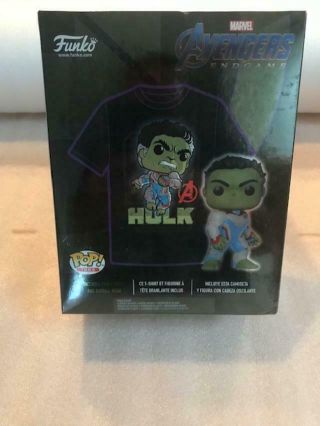 Funko Pop - Hot Topic Exclusive Hulk Avengers Glow Pop & T - Shirt Bundle Size M