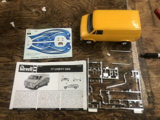 Revell 1/25 1977 Chevy Van NEAR COMPLETE BUILD RARE COMPLETE W/BOX 5