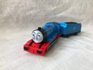 Thomas & Friends Trackmaster Gordon Motorized Talking Engine Mattel 2010 2