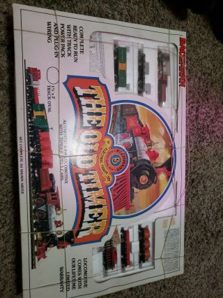 Bachmann N Scale The Old Timer 4 - 4 - 0 Locomotive Tender & 5 Cars 24404 Oval Track