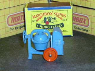 Matchbox Moko Lesney Site Cement Mixer orange paint MW 3 a1 SC1 VNM crafted box 3