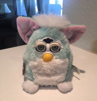 Rare Collectible “furby Babies” 70 - 940 Green,  Pink,  White 1999 Cute