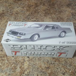 Peachstate,  Gmp 1987 Buick Regal Turbo T 1:18 Model Silver Part 8006