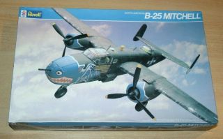 41 - 4585 Revell 1/48th Scale North American B - 25 Mitchell Plastic Model Kit