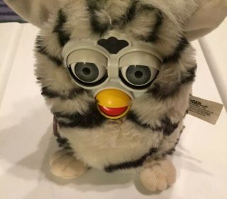 Vintage 1999 Furby By Tiger Electronics -
