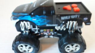 FORD BIGFOOT TOY STATE ROAD RIPPERS.  Toy Monster Truck.  Lights.  Sounds.  Moves 3