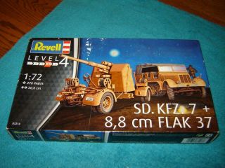Revell 03210 Sd.  Kfz.  7,  8,  8 Cm Flak 37 2015 Factory Kit