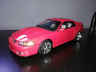 1:18 Maisto Special Edition 2003 Ford Mustang Svt Cobra Coupe In Red No Box
