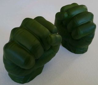 Incredible Hulk Smash Hands Foam Punching Boxing Fight Fists Gloves Kids Toy