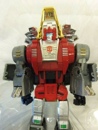 FANS TOYS IRON DIBOTS FT - 04 SCORIA.  99 Complete - missing 1 red face 3