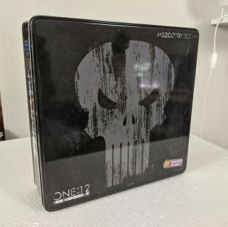 Mezco One:12 Collective Punisher Fully Loaded PX Previews Exclusive Tin & Insert 2