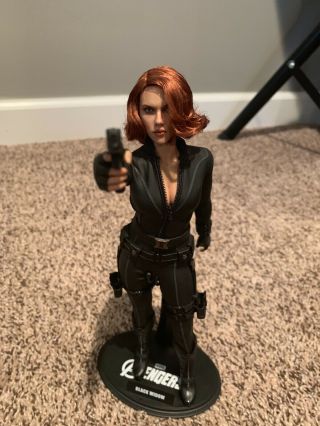Hot Toys Mms178 The Avengers 1/6th Scale Black Widow Action Figure