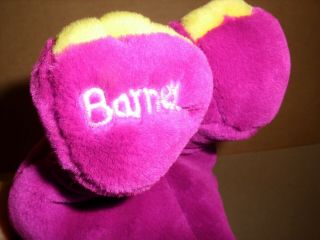 LYONS GOLDEN BEAR CO Barney Purple Dinosaur Plush Stuffed Sings I Love You 10 4