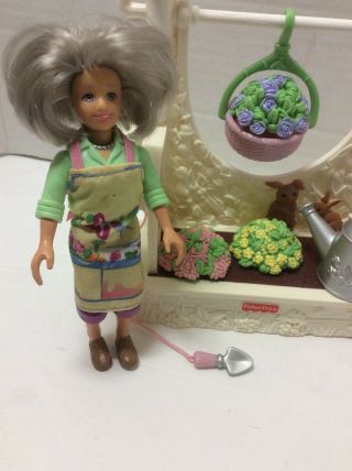 Fisher Price Loving Family Dollhouse Garden Backyard Flower Watering Can Grandma 2