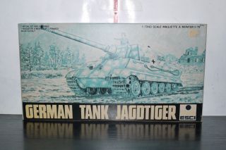 Vintage Esci 1:72 German Tank Jagdtiger Plastic Model Kit 8014