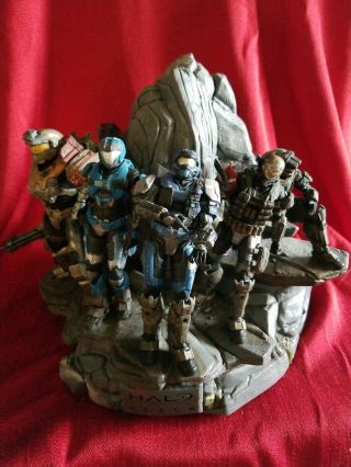Halo Reach - Legendary Edition Noble Team Statue Awesome