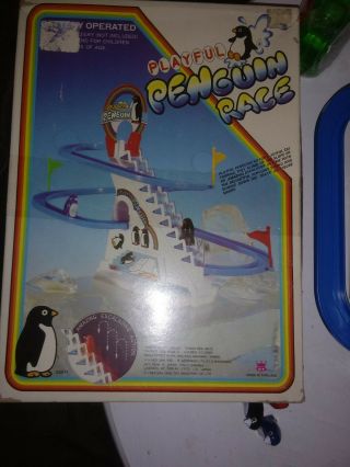 Vintage 1983 Playful Penguin Race Made In Thailand DY Great 5
