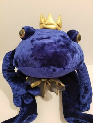 Commonwealth Rare “hug - A Plush” Blue Crushed Velvet Stuffed Crowned Frog Prince