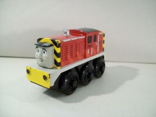 Thomas The Train Wooden Railway Batter Operated Salty Die Cast Car 2006