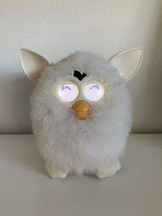 2012 White Furby Electronic Interactive Hasbro Toy Lights & Sounds
