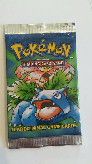 Base Set Pokemon Booster Pack 1999 - 2000 Wizards Of The Coast