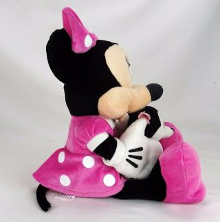 Minnie Mouse Plush Holding Figaro Cat from Pinocchio 4