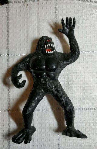 1976 King Kong Imperial Toy Rubber 7 Inch Action Figure