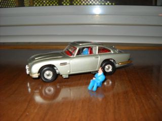 Corgi Toys 271 James Bond Aston Martin Db5 In Extra Passenger