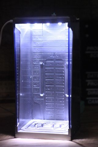 Iron Man USB Display Box Case LED Light for The Avengers Model Action Figure 7 5