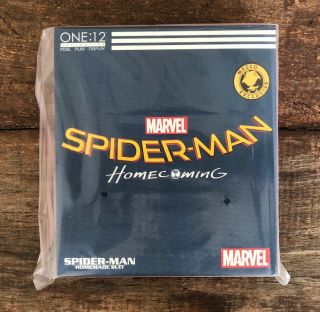 Mezco Toyz One:12 Collective Spider - Man Homecoming Homemade Suit Exclusive