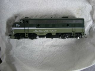 Brass Ho Scale Custom Painted Northern Pacific F7 Diesel Engine