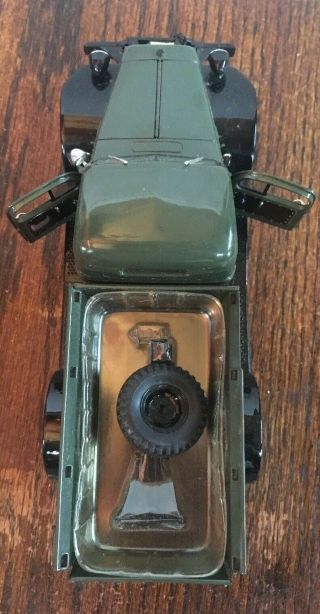 Danbury 1/24th scale 1946 Dodge Power Wagon Die Cast Truck Collectable 5