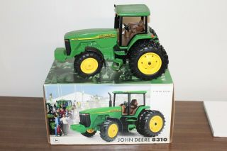 1/16 John Deere 8310 Fwa Tractor Se 1999 Farm Show