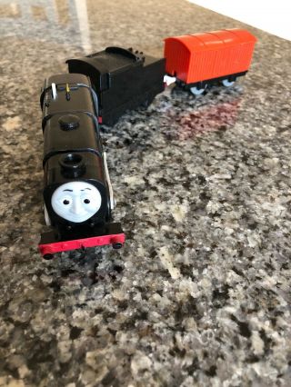 Thomas Trackmaster Neville Two Cars 2009
