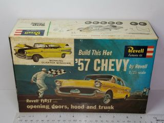 1/25 Revell 1957 Chevrolet Unsealed Model Kit