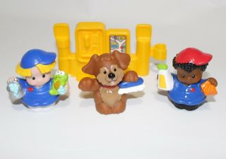 Fisher Price Little People Garage Car Wash Workers Eddie Michael Dog Phone Fence