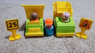 Fisher Price Little People Vintage Construction Set - 2 Vehicles And 3 Men Signs
