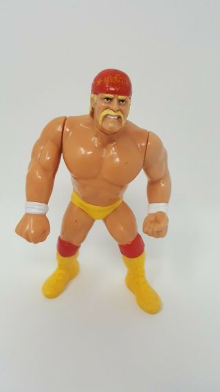 Wwf Hasbro Hulk Hogan Series 5 Wrestling Action Figure No Shirt (loose)