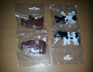 Lego Bulk Kingdoms Farm Reddish Brown Cows X2,  White With Black Spots Cows X2