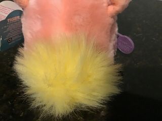 1999 Furby Baby Pink And White with YELLOW TOP w/ tag 4
