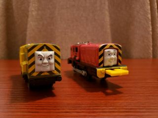 Mattel Thomas And Friends Trackmaster Motorized Bert And Salty (crashable)